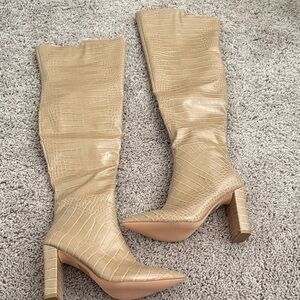 Chic Croc-Embossed Tan Heeled Boots